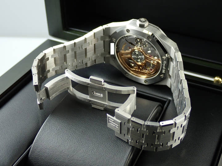 オーデマピゲ ロイヤルオーク Ref.15510ST.OO.1320ST.08 ステンレススチール シルバー文字盤