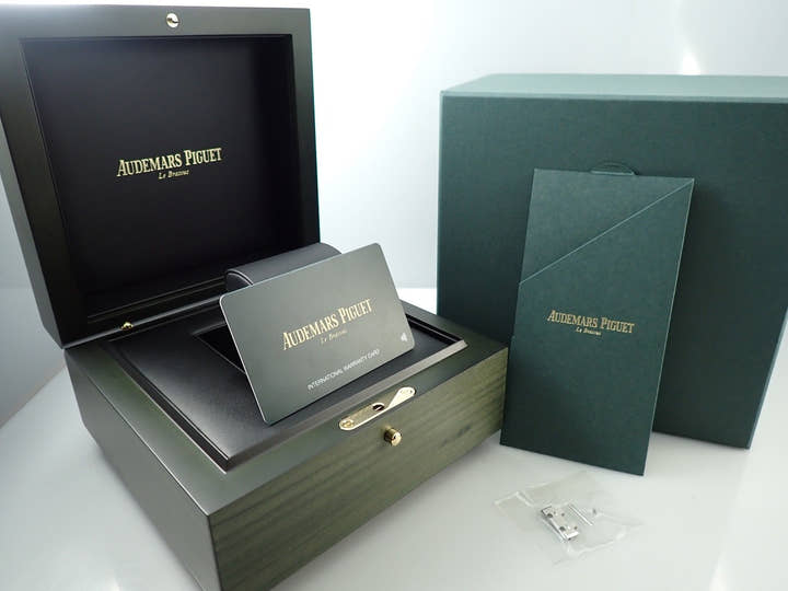 オーデマピゲ ロイヤルオーク Ref.15510ST.OO.1320ST.08 ステンレススチール シルバー文字盤