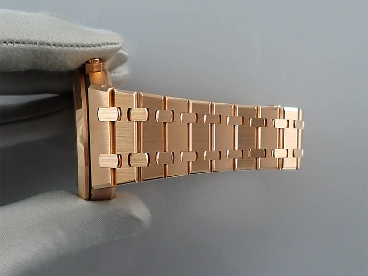 オーデマピゲ ロイヤルオーク クロノグラフ Ref.26331OR.OO.1220OR.01 ピンクゴールド ブルー文字盤