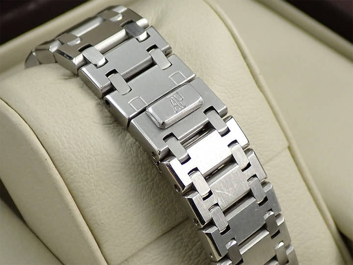 オーデマピゲ ロイヤルオーク クロノグラフ Ref.25860ST.OO.1110ST.04 ステンレススチール ブルー文字盤