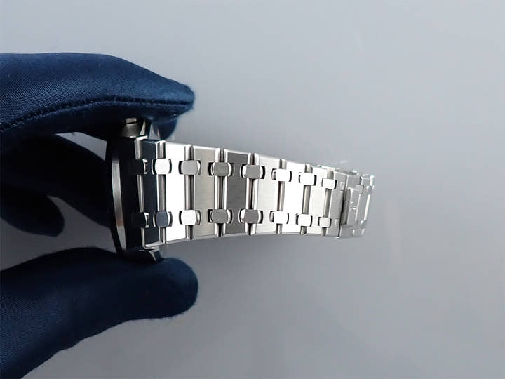 オーデマピゲ ロイヤルオーク クロノグラフ Ref.25860ST.OO.1110ST.04 ステンレススチール ブルー文字盤