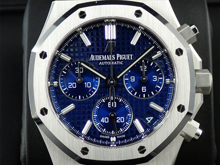 オーデマピゲ ロイヤルオーク クロノグラフ Ref.26239BC.OO.1220BC.01 ホワイトゴールド ブルー文字盤