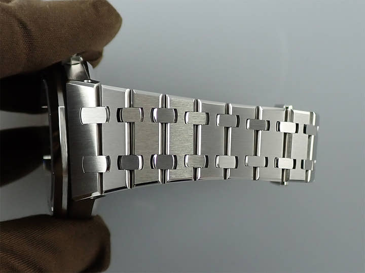 オーデマピゲ ロイヤルオーク クロノグラフ Ref.26315ST.OO.1256ST.01 ステンレススチール シルバー文字盤