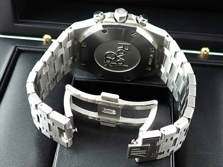 オーデマピゲ ロイヤルオーク クロノグラフ Ref.26320ST.OO.1220ST.02 ステンレススチール シルバー文字盤