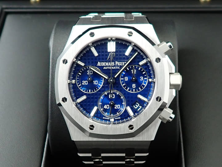 オーデマピゲ ロイヤルオーク クロノグラフ Ref.26239BC.OO.1220BC.01 ホワイトゴールド ブルー文字盤