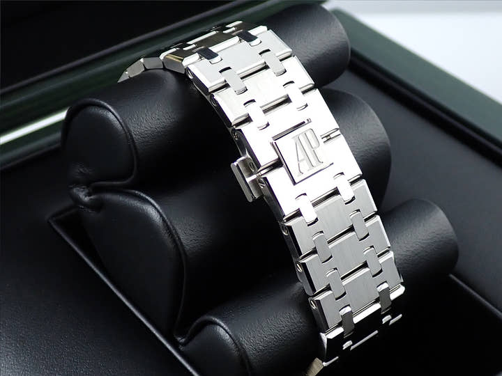 オーデマピゲ ロイヤルオーク クロノグラフ Ref.26240ST.OO.1320ST.06 ステンレススチール ブラック文字盤