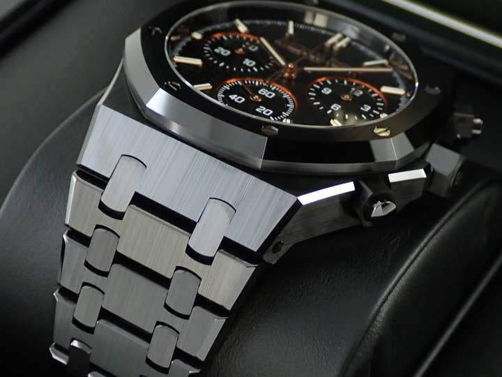 オーデマピゲ ロイヤルオーク クロノグラフ Ref.26240CE.OO.1225CE.02 ブラックセラミック ブラック文字盤