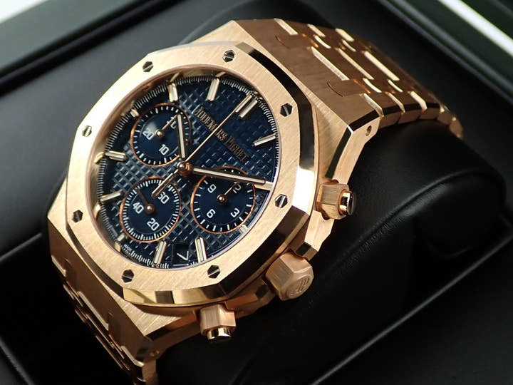 オーデマピゲ ロイヤルオーク クロノグラフ 50周年記念 Ref.26240OR.OO.D315CR.01 ピンクゴールド ナイトブルー文字盤