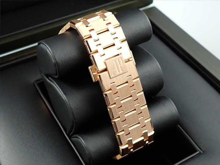 オーデマピゲ ロイヤルオーク クロノグラフ 50周年記念 Ref.26240OR.OO.1320OR.01 ピンクゴールド ナイトブルー文字盤