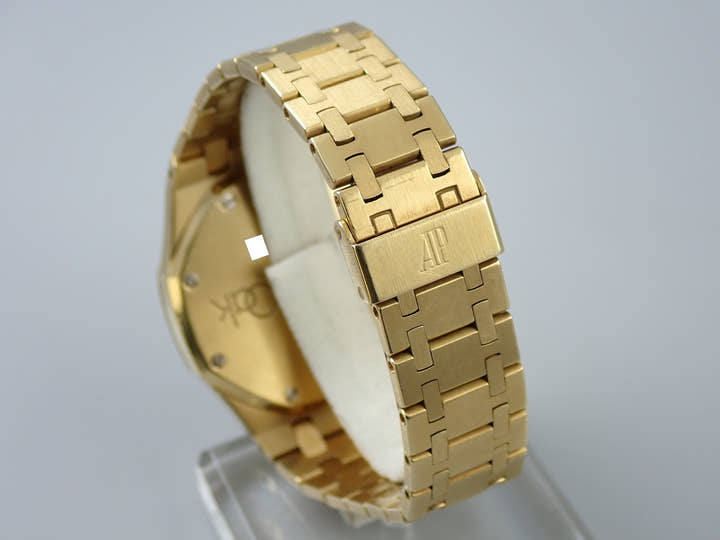 オーデマピゲ ロイヤルオーク デイデイト ムーンフェイズ Ref.25594BA.O.0477BA.01 イエローゴールド シャンパン文字盤