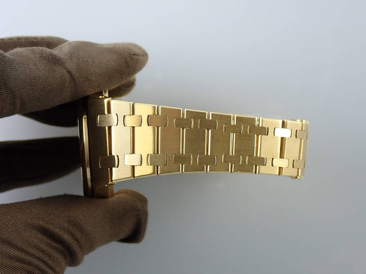 オーデマピゲ ロイヤルオーク デイデイト ムーンフェイズ Ref.25594BA.O.0477BA.01 イエローゴールド シャンパン文字盤