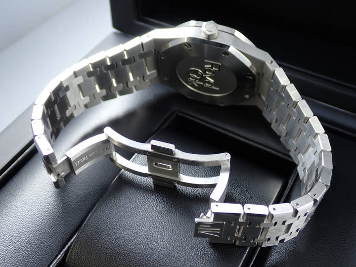 オーデマピゲ ロイヤルオーク デュアルタイム Ref.26120ST.OO.1220ST.03 ステンレススチール ブラック文字盤