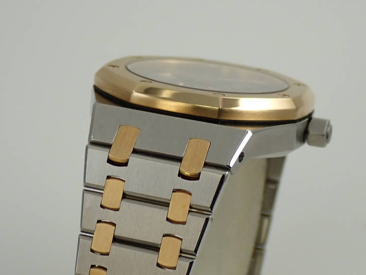 オーデマピゲ ロイヤルオーク デュアルタイム Ref.25730SA.O.0789SA.01 ステンレススチール/イエローゴールド グレー文字盤