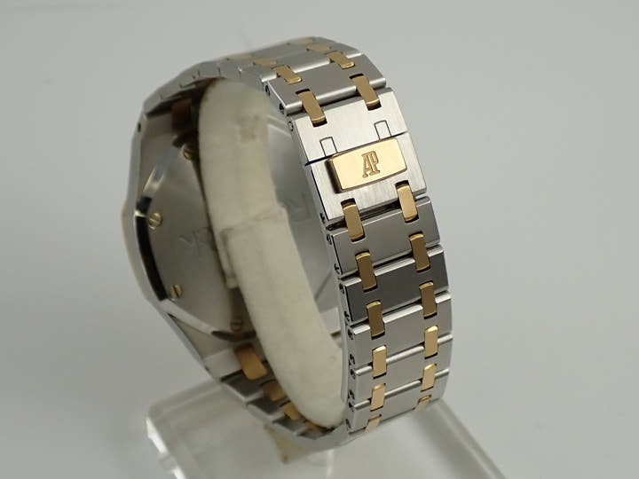 オーデマピゲ ロイヤルオーク デュアルタイム Ref.25730SA.O.0789SA.01 ステンレススチール/イエローゴールド グレー文字盤