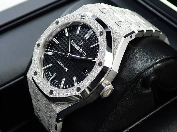 オーデマピゲ ロイヤルオーク フロステッドゴールド Ref.15454BC.GG.1259BC.03 ホワイトゴールド ブラック文字盤