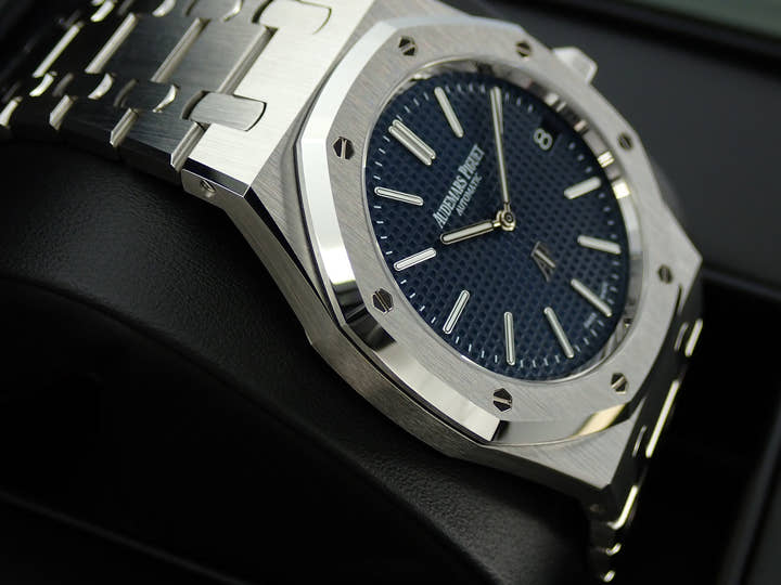 オーデマピゲ ロイヤルオーク ジャンボ エクストラ シン Ref.16202ST.OO.1240ST.02 ステンレススチール ナイトブルー文字盤