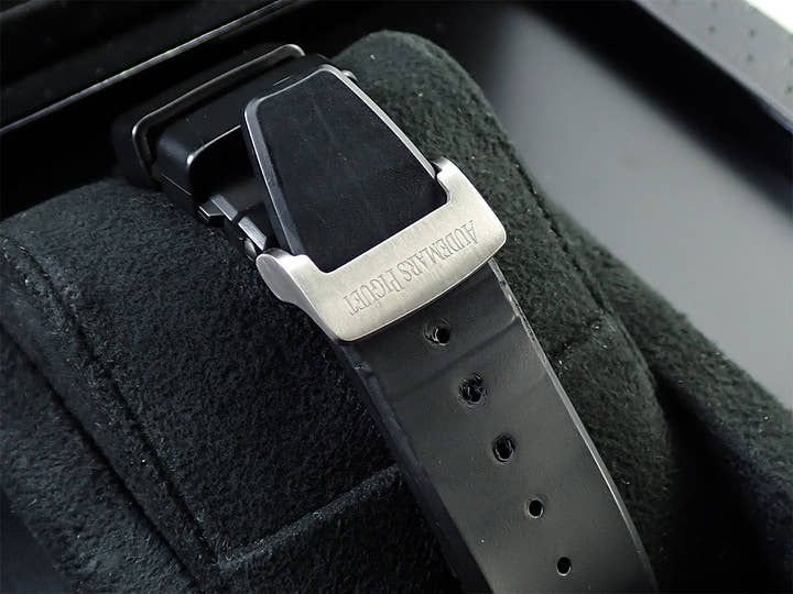 オーデマピゲ ロイヤルオーク オフショア クロノグラフ ルーベンスバリチェロ Ref.26078IO.OO.D001VS.01 チタン/セラミック ブラック文字盤