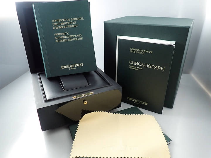 オーデマピゲ ロイヤルオーク オフショア クロノグラフ Ref.26405CE.OO.A002CA.02 セラミック ブラック文字盤