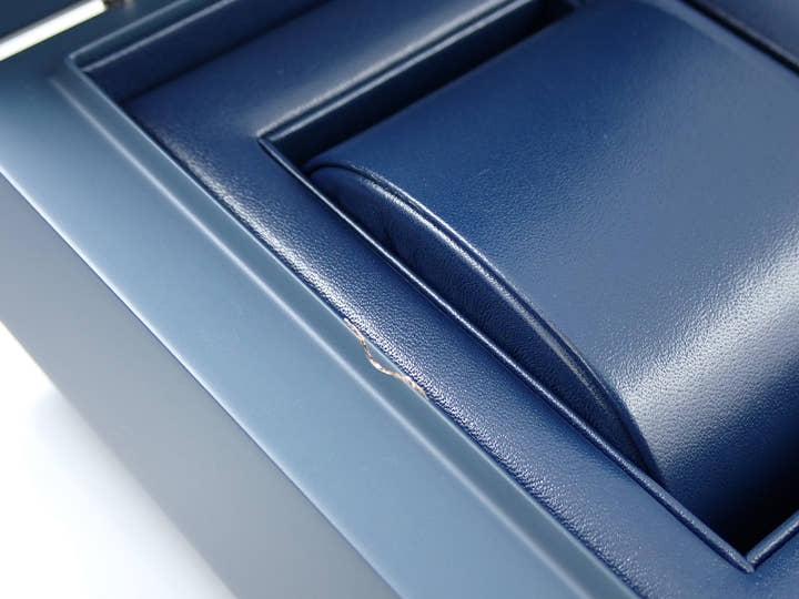 オーデマピゲ ロイヤルオーク オフショア ミュージックエディション Ref.15600TI.OO.A343CA.01 チタン ブルー文字盤