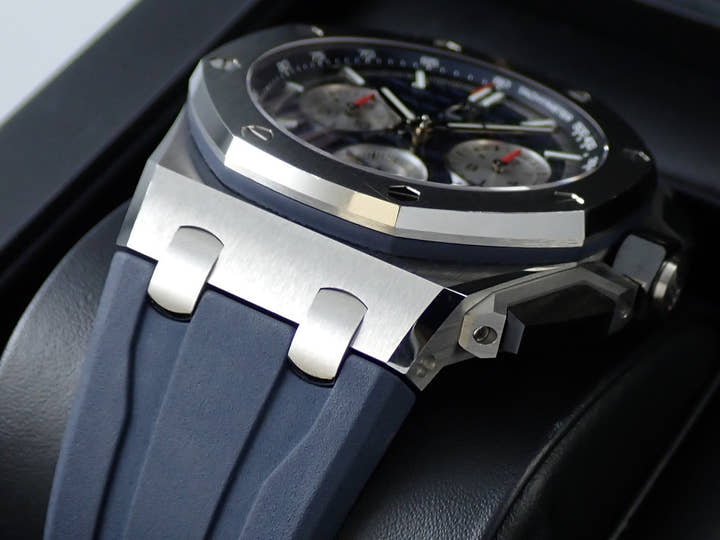 オーデマピゲ ロイヤルオーク オフショア クロノグラフ Ref.26420TI.OO.A027CA.01 チタン ブルー文字盤