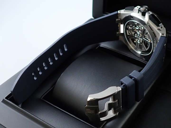 オーデマピゲ ロイヤルオーク オフショア クロノグラフ Ref.26420TI.OO.A027CA.01 チタン ブルー文字盤