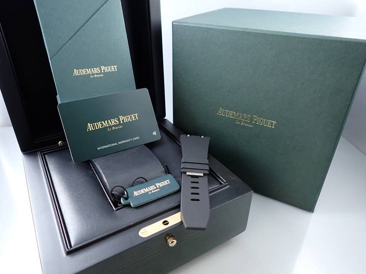 オーデマピゲ ロイヤルオーク オフショア クロノグラフ Ref.26420TI.OO.A027CA.01 チタン ブルー文字盤