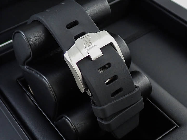 オーデマピゲ ロイヤルオーク オフショア クロノグラフ Ref.26420SO.OO.A002CA.01 ステンレススチール/ブラックセラミック ブラック文字盤