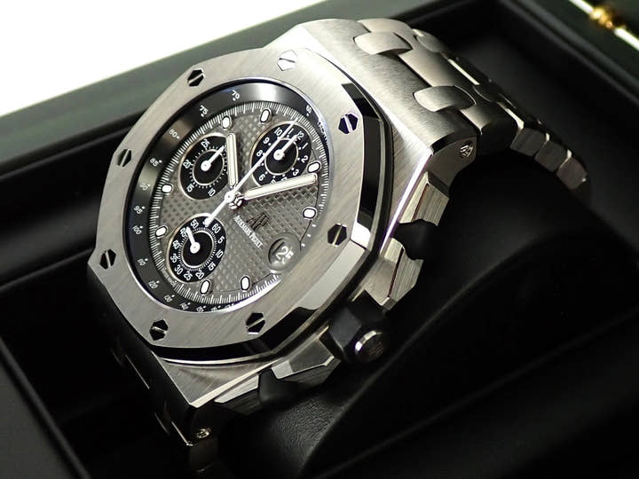 オーデマピゲ ロイヤルオーク オフショア クロノグラフ Ref.26238TI.OO.2000TI.01 チタン グレー文字盤