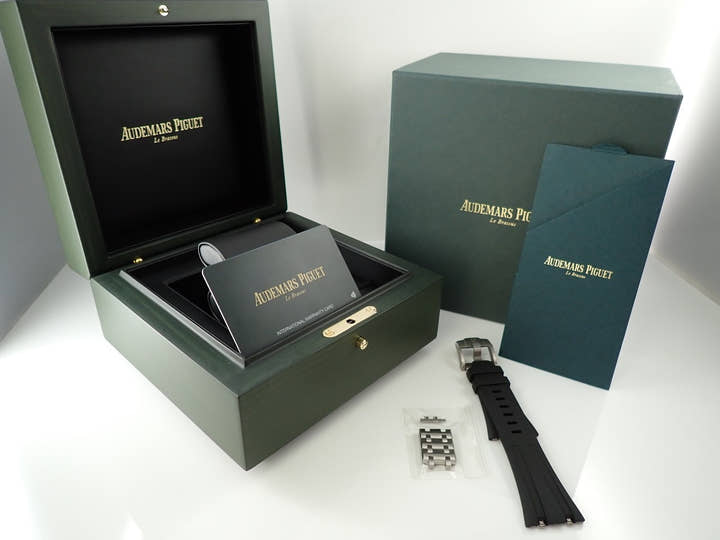 オーデマピゲ ロイヤルオーク オフショア クロノグラフ Ref.26238TI.OO.2000TI.01 チタン グレー文字盤