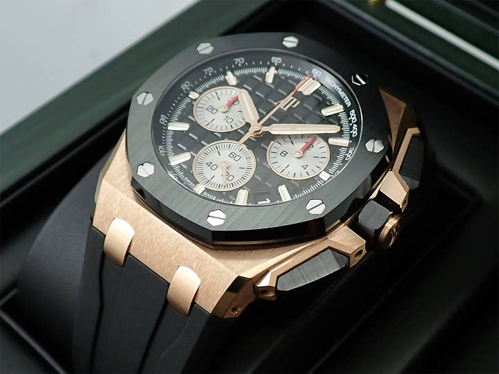 Audemars Piguet Royal Oak Offshore Chronograph <Warranty, Box, etc.>