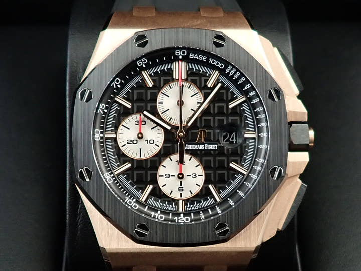 Audemars Piguet Royal Oak Offshore Chronograph <Warranty, Box, etc.>