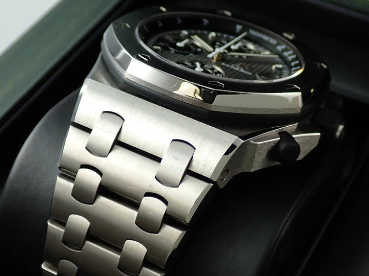 オーデマピゲ ロイヤルオーク オフショア クロノグラフ Ref.26238TI.OO.2000TI.01 チタン グレー文字盤