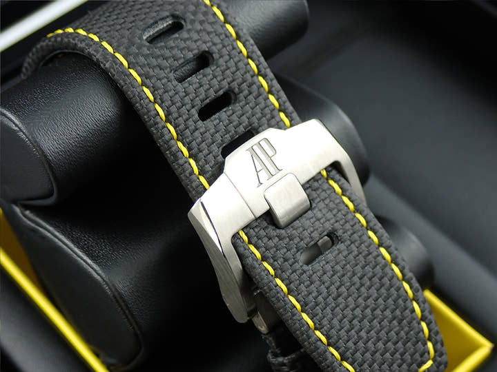 オーデマピゲ ロイヤルオーク オフショア クロノグラフ Ref.26420CE.OO.A005VE.01 ブラックセラミック ブラック文字盤