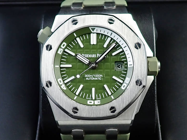 Audemars Piguet Royal Oak Offshore Diver <Warranty, Box, etc.>