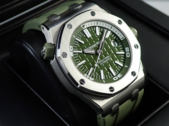 Audemars Piguet Royal Oak Offshore Diver <Warranty, Box, etc.>