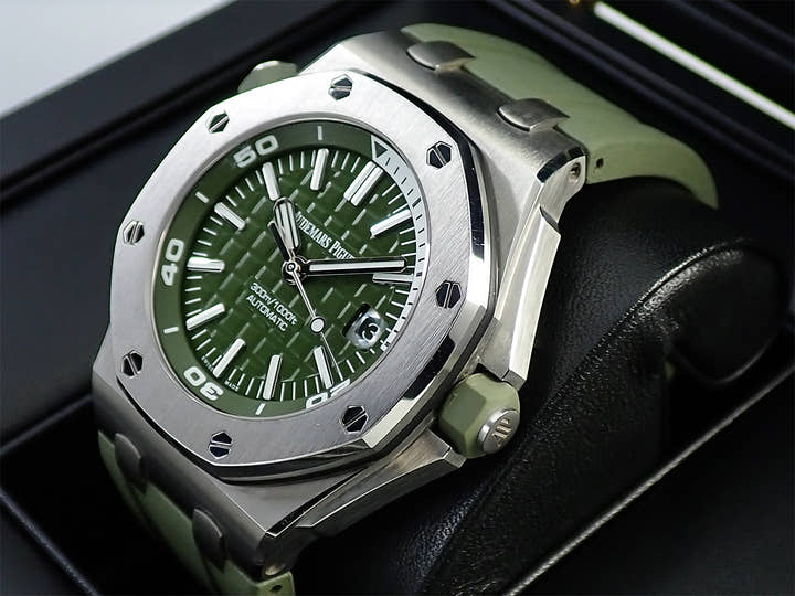 Audemars Piguet Royal Oak Offshore Diver <Warranty, Box, etc.>