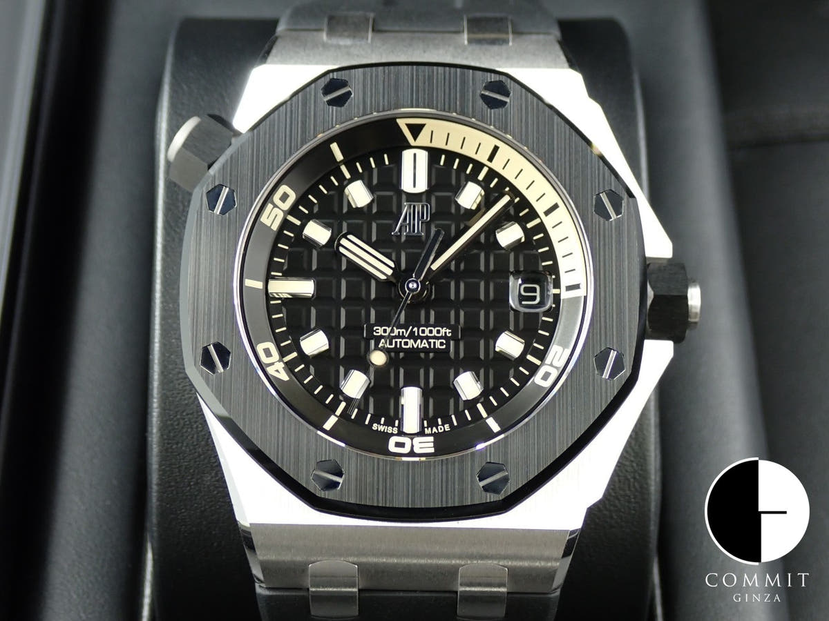 オーデマピゲ ロイヤルオーク オフショア ダイバー Ref.15720CN.OO.A002CA.01 ホワイトゴールド ブラック文字盤