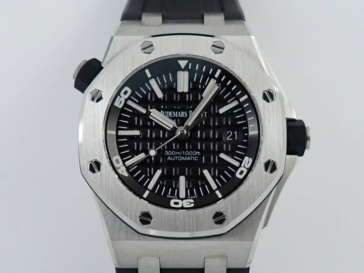 オーデマピゲ ロイヤルオーク オフショア ダイバー Ref.15703ST.OO.A002CA.01 ステンレススチール ブラック文字盤