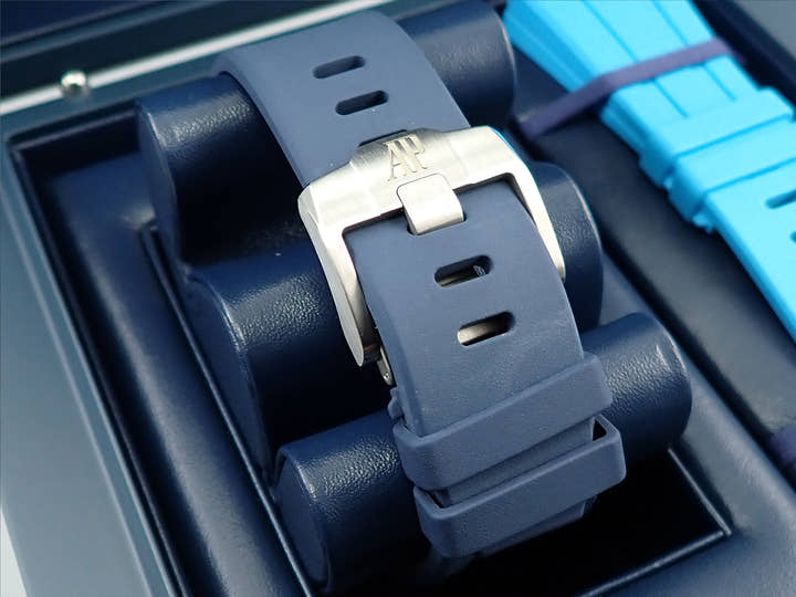 オーデマピゲ ロイヤルオーク オフショア ミュージックエディション Ref.15600TI.OO.A343CA.01 チタン ブルー文字盤