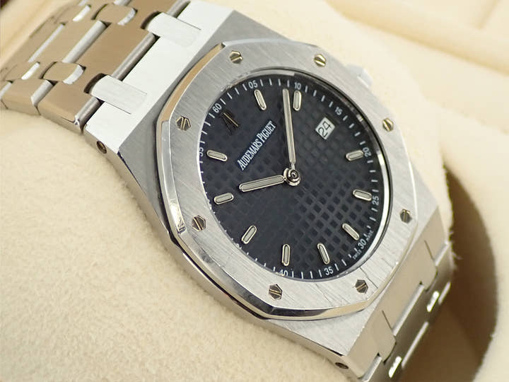 Audemars Piguet Royal Oak Quartz Ref. 56175ST/O/0789ST/07 Stainless Steel Black Grey Dial