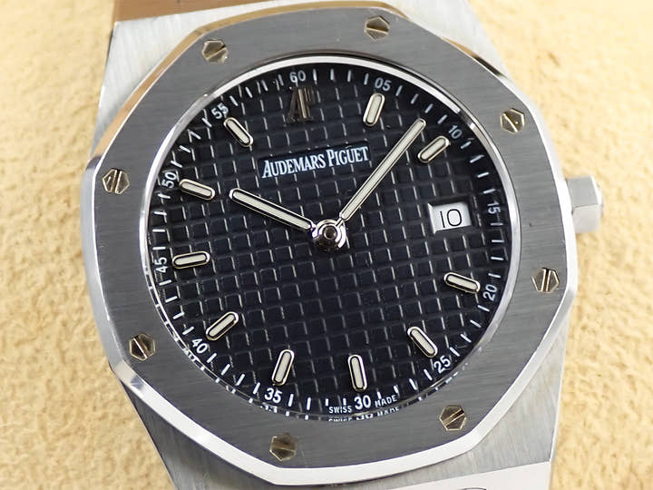 Audemars Piguet Royal Oak Quartz <Warranty, Box, etc.>
