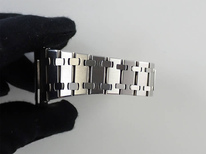 Audemars Piguet Royal Oak Quartz <Warranty, Box, etc.>