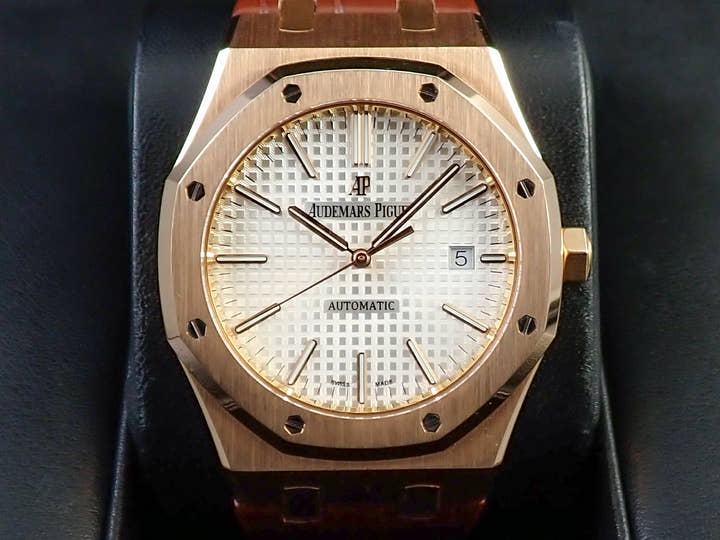 オーデマピゲ ロイヤルオーク Ref.15400OR.OO.D088CR.01 ピンクゴールド シルバー文字盤