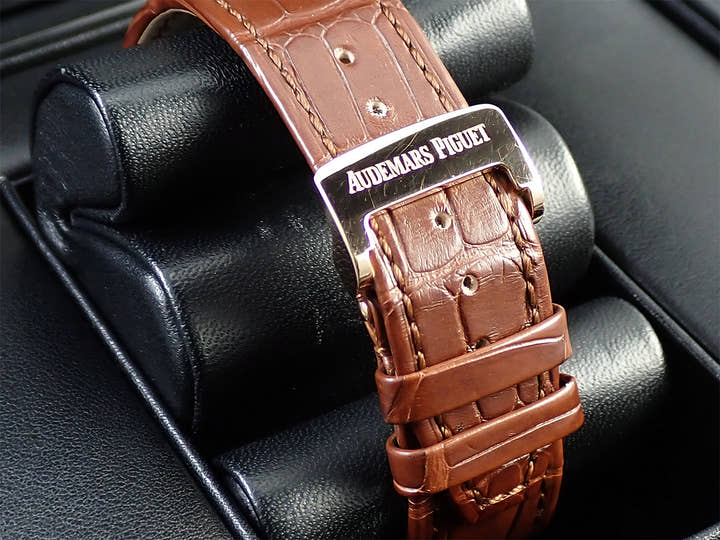 オーデマピゲ ロイヤルオーク Ref.15400OR.OO.D088CR.01 ピンクゴールド シルバー文字盤