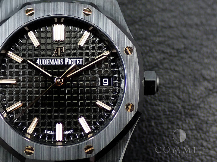 オーデマピゲ ロイヤルオーク Ref.77350CE.OO.1266CE.01 ブラックセラミック ブラック文字盤