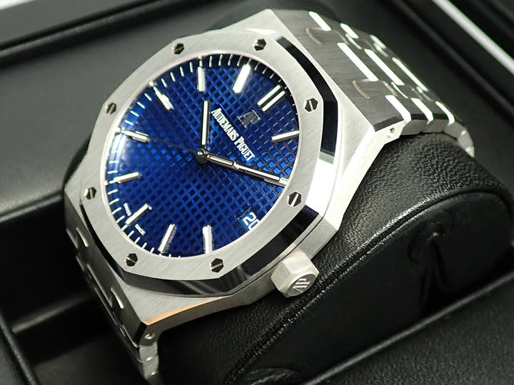 オーデマピゲ ロイヤルオーク Ref.15503BC.OO.1220BC.01 ホワイトゴールド ブルー文字盤