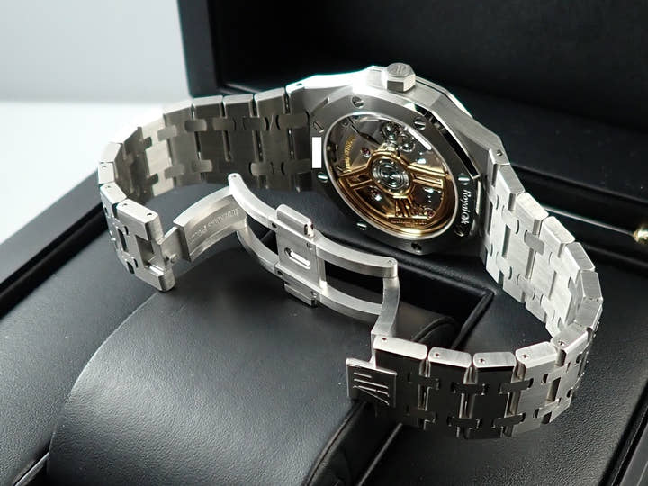 オーデマピゲ ロイヤルオーク Ref.15500ST.OO.1220ST.01 ステンレススチール ブルー文字盤