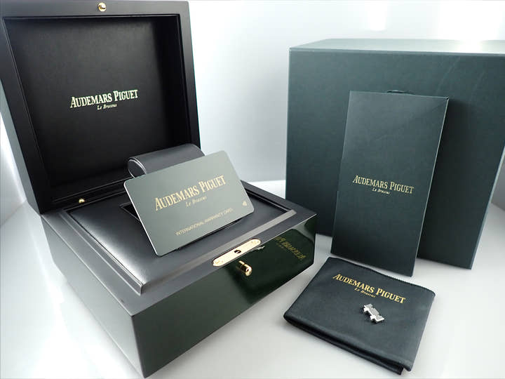 オーデマピゲ ロイヤルオーク Ref.15450ST.OO.1256ST.03 ステンレススチール ブルー文字盤