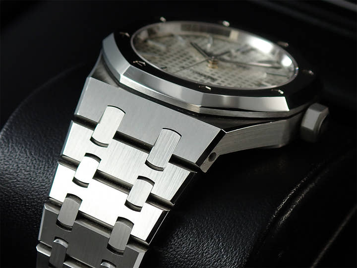 オーデマピゲ ロイヤルオーク Ref.15450ST.OO.1256ST.01 ステンレススチール シルバー文字盤