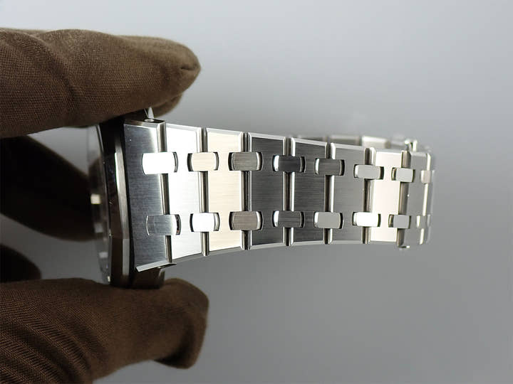 オーデマピゲ ロイヤルオーク Ref.15450ST.OO.1256ST.01 ステンレススチール シルバー文字盤